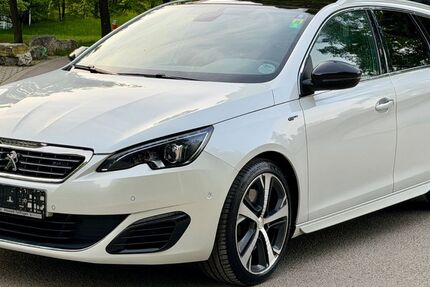 Peugeot 308 115.000 km 10.989 &euro; Stuttgart 70469