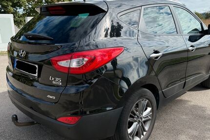 Hyundai ix35 148.000 km 12.900 &euro; Herrenberg 71083