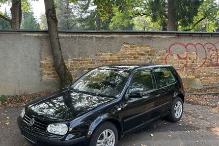 VW Golf 158.458 km 1.499 &euro; Reutlingen 72766