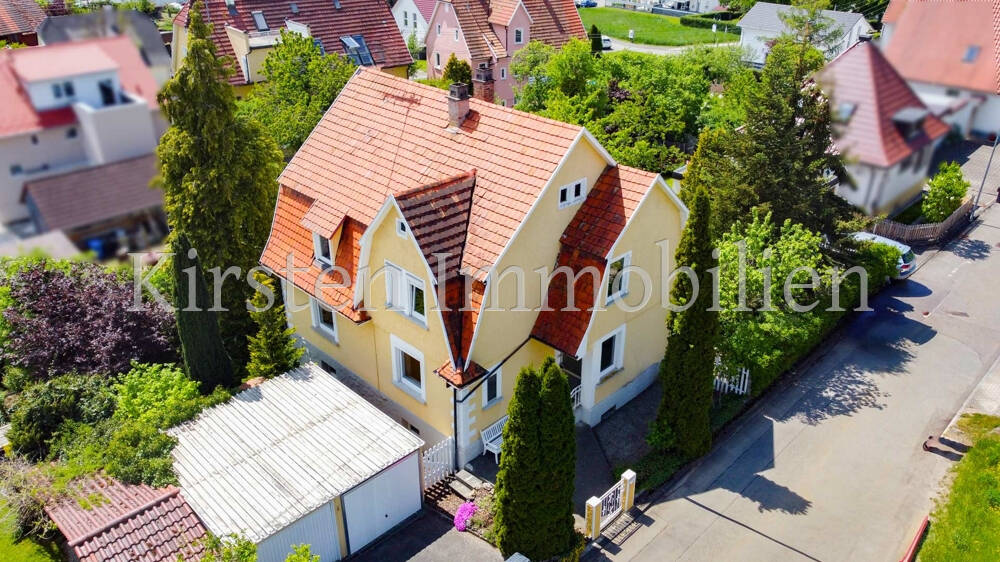 Mehrfamilienhaus, Wohnhaus Bisingen - 6 Zimmer, 360.000&euro; | Angebot:25696015