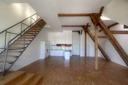 Wohnung Ostfildern - 4 Zimmer, 196 m&sup2;, 2.500&euro; | Angebot:26758985