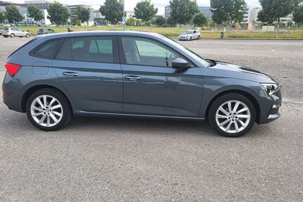 Skoda Scala 59.000 km 11.950 &euro; Böblingen 71032