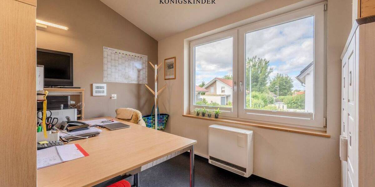 Mehrfamilienhaus, Wohnhaus Bad Urach - Hengen Hengen - 8 Zimmer, 123 m&sup2;, 550.000&euro; | Angebot:25732934