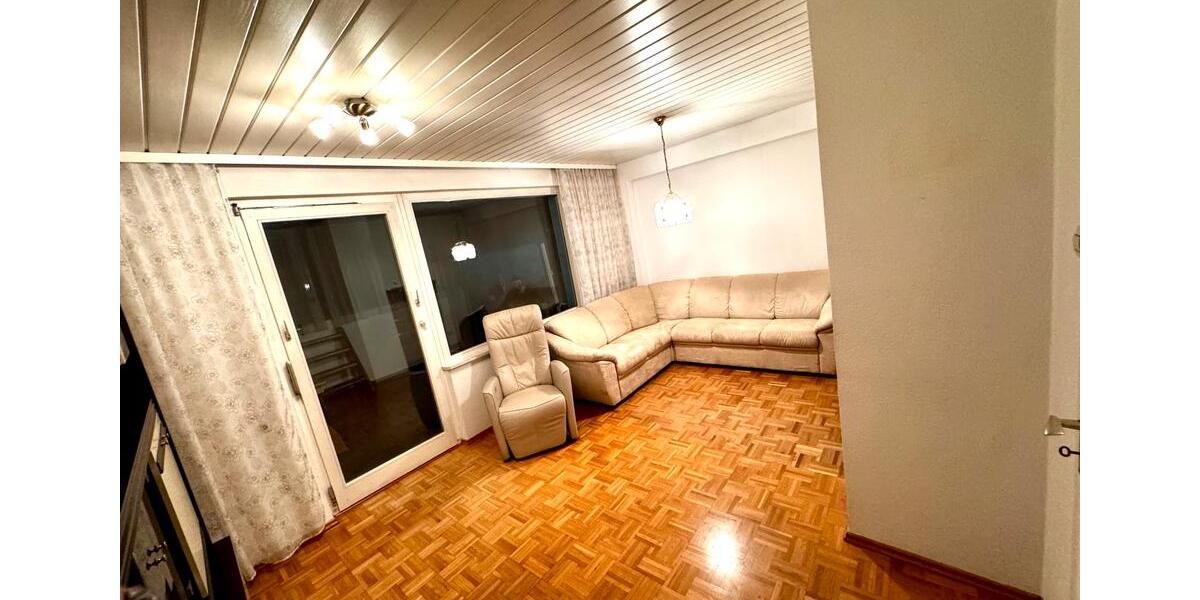 Doppelhaushälfte Böblingen - 4 Zimmer, 125 m&sup2;, 450.000&euro; | Angebot:24839417