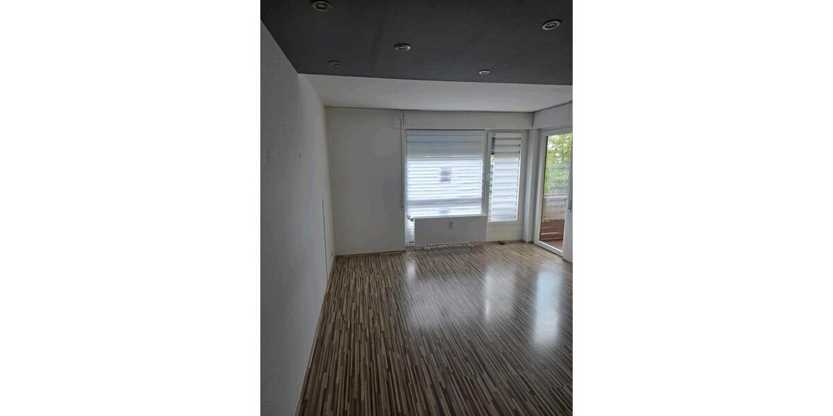 Erdgeschoßwohnung Böblingen - 4.5 Zimmer, 85 m&sup2;, 290.000&euro; | Angebot:27265022