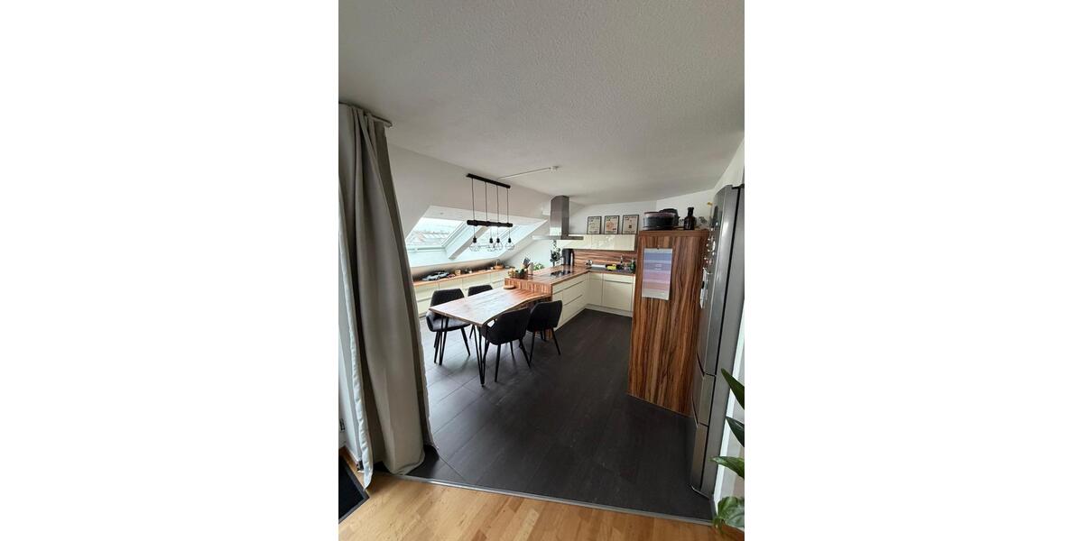 Dachgeschoßwohnung Filderstadt - 3 Zimmer, 88 m&sup2;, 416.000&euro; | Angebot:25658290