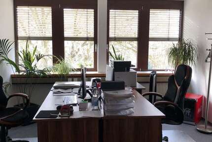 Gewerbeobjekt Stuttgart Neuwirtshaus - 377&euro; | Angebot:26010779