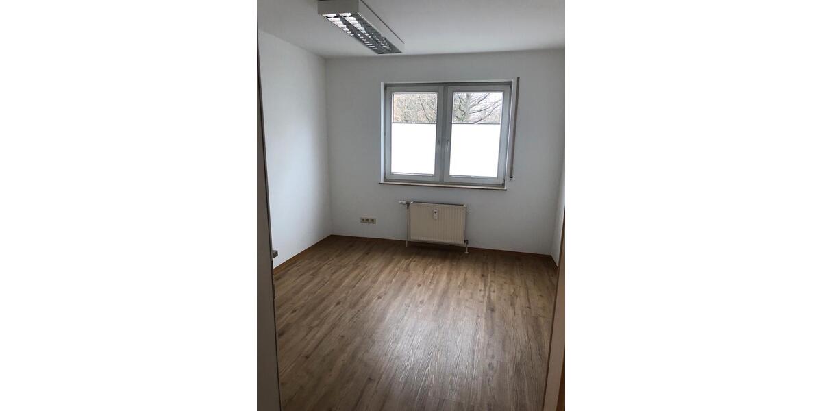Gewerbeobjekt Stuttgart Sillenbuch - 550&euro; | Angebot:24537618