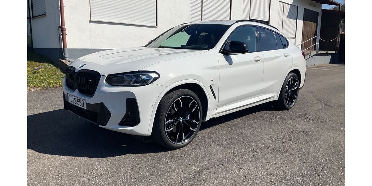 BMW X4 M40 82.036 km 46.900 &euro; Rottenburg 72108