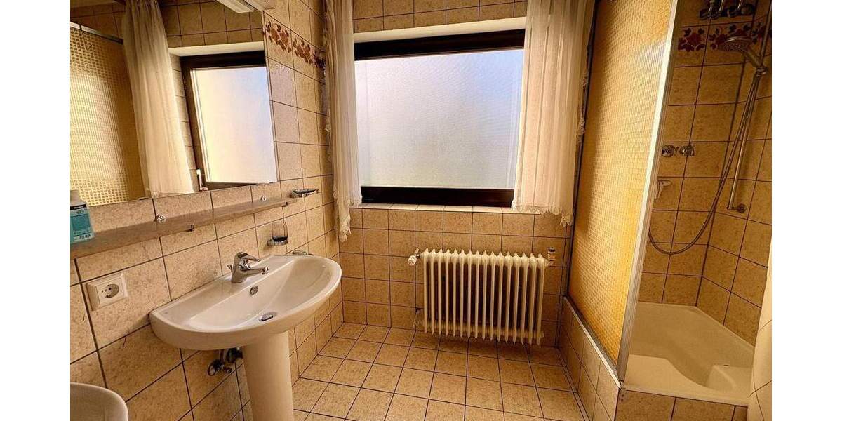 Einfamilienhaus Hechingen - 3 Zimmer, 141 m&sup2;, 520.000&euro; | Angebot:25777953