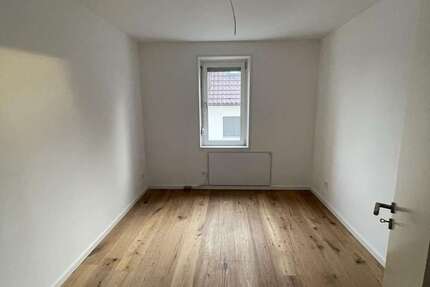 Wohnung Stuttgart Zuffenhausen - 3 Zimmer, 65 m&sup2;, 1.254&euro; | Angebot:25880663