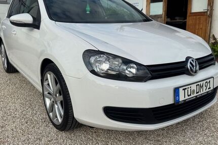 VW Golf 103.000 km 7.290 &euro; Ofterdingen 72131