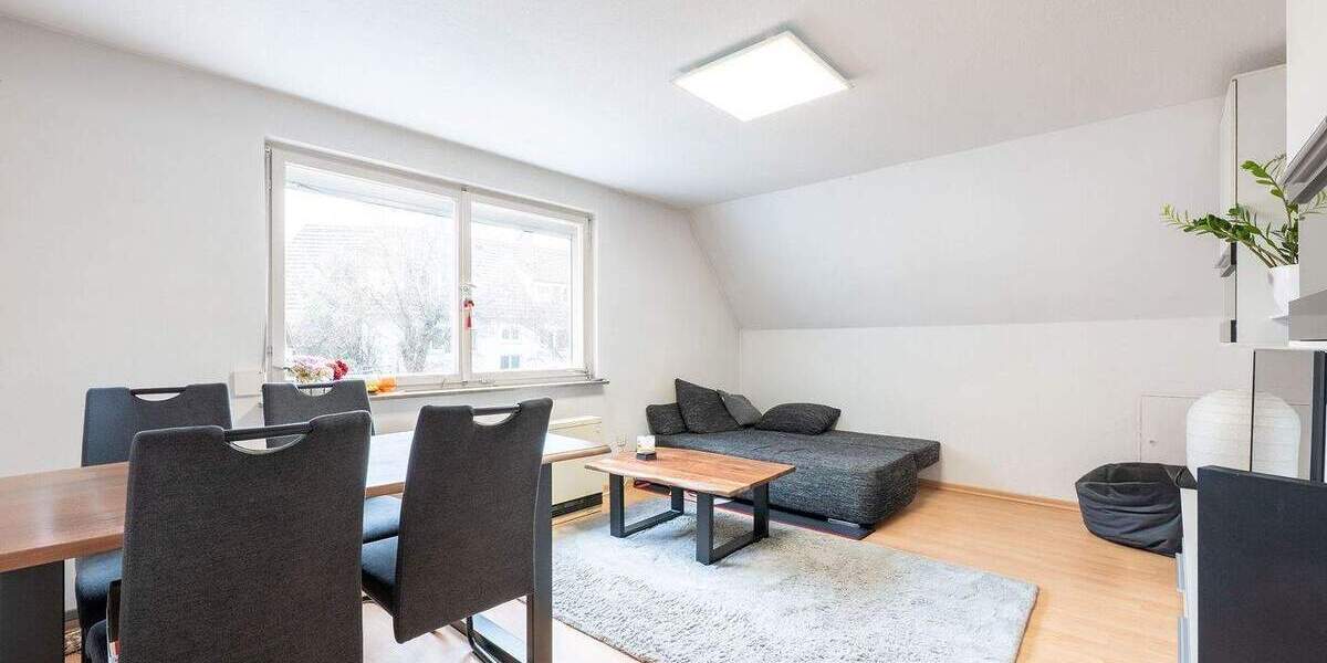 Mehrfamilienhaus, Wohnhaus Stuttgart Degerloch - 9 Zimmer, 140 m&sup2;, 690.000&euro; | Angebot:25685475
