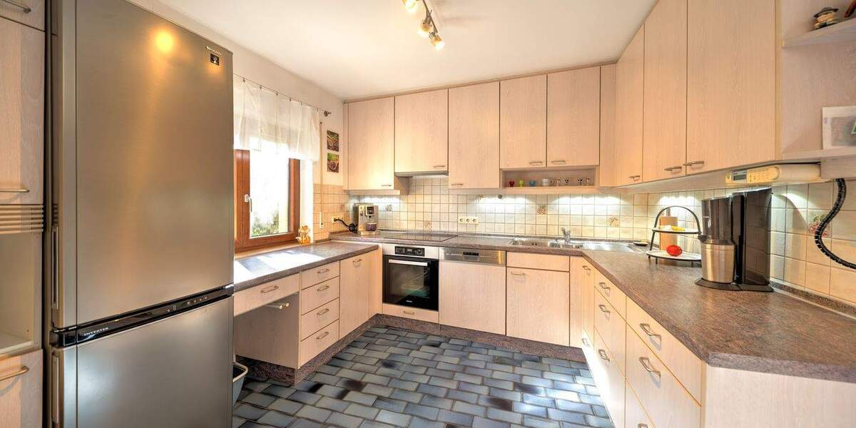 Reihenmittelhaus Sindelfingen Darmsheim - 5 Zimmer, 128 m&sup2;, 449.000&euro; | Angebot:25694971