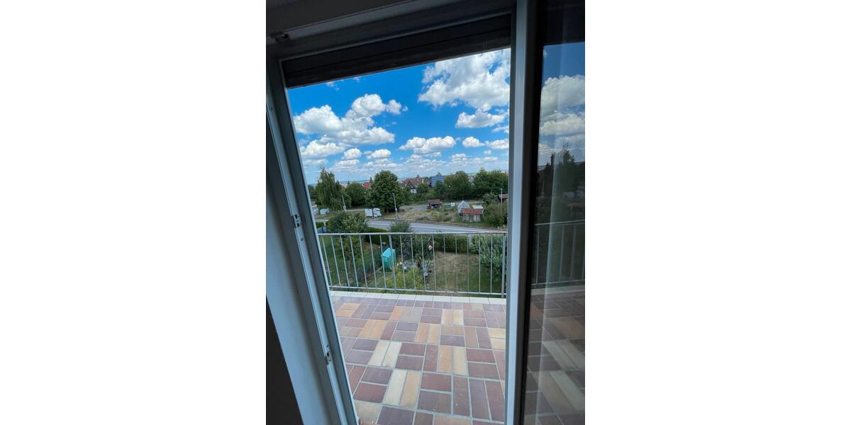 Dachgeschoßwohnung Bondorf - 3 Zimmer, 75 m&sup2;, 1.300&euro; | Angebot:25977732