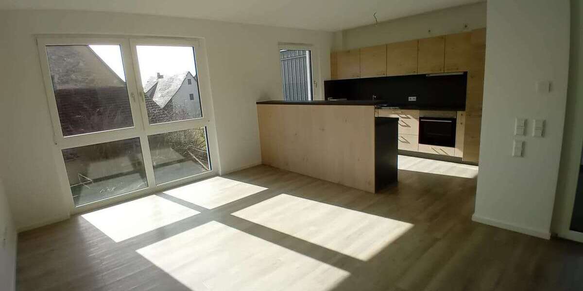 Etagenwohnung Mötzingen - 2 Zimmer, 62 m&sup2;, 768&euro; | Angebot:25379309