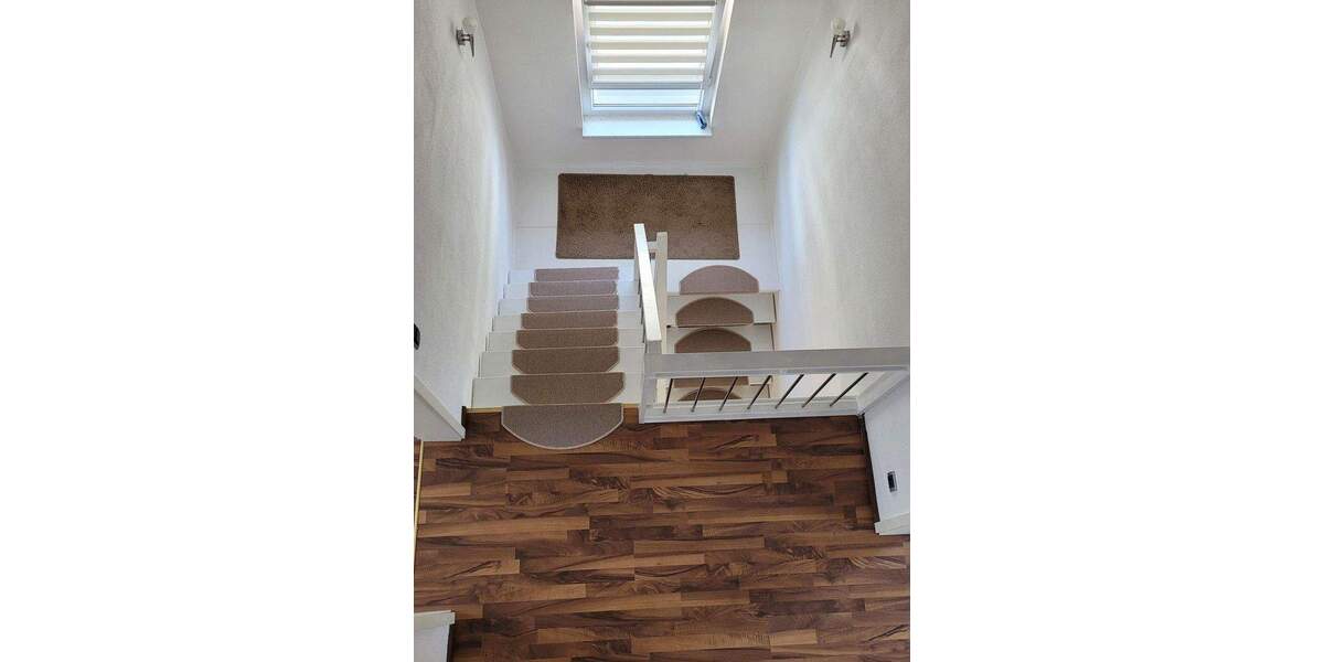 Mehrfamilienhaus, Wohnhaus Ostfildern Scharnhausen - 7 Zimmer, 258 m&sup2;, 990.000&euro; | Angebot:25724178