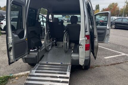 Ford Tourneo Connect 110.000 km 3.990 &euro; Reutlingen 72770