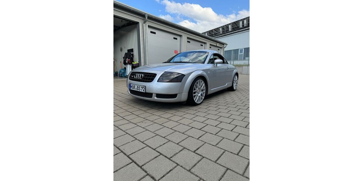 Audi TT 249.000 km 2.490 &euro; Horb 72160