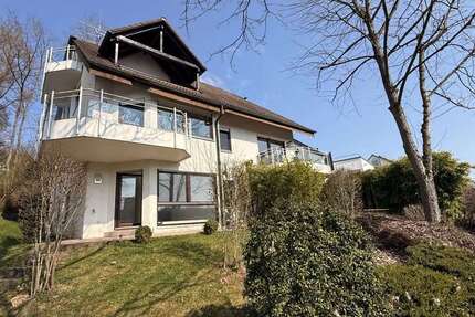 Wohnung Stuttgart Birkach - 4.5 Zimmer, 150 m&sup2;, 2.500&euro; | Angebot:25798163