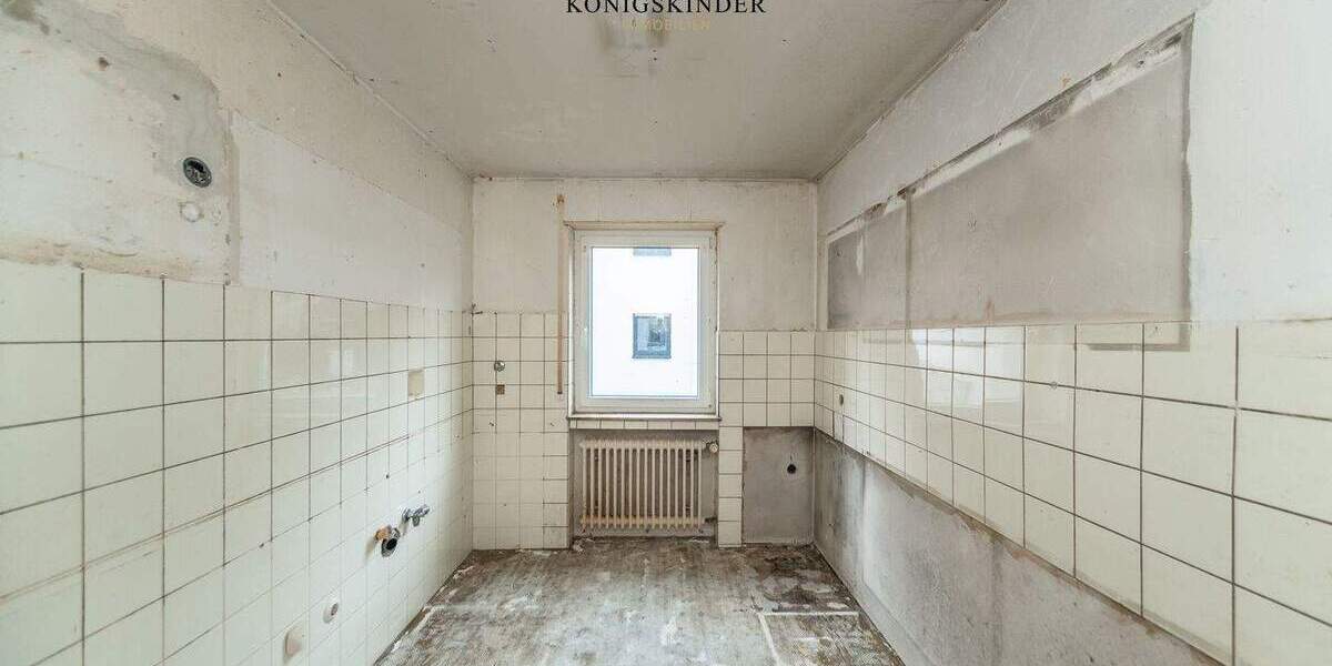 Mehrfamilienhaus, Wohnhaus Stuttgart Vaihingen Dürrlewang - 6 Zimmer, 149 m&sup2;, 830.000&euro; | Angebot:25680007