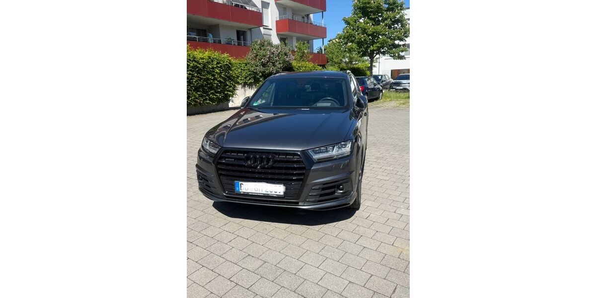 Audi Q7 138.852 km 39.800 &euro; Böblingen 71034