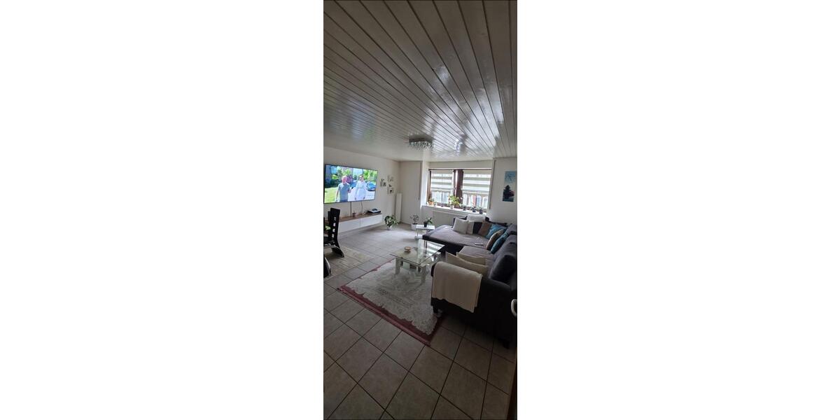 Etagenwohnung Bad Urach - 3 Zimmer, 65 m&sup2;, 800&euro; | Angebot:26414137