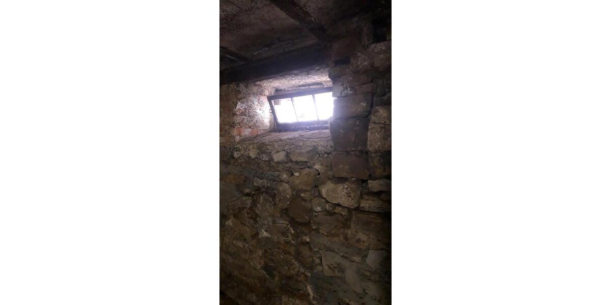 Mehrfamilienhaus, Wohnhaus Rottenburg am Neckar - 6 Zimmer, 120 m&sup2;, 150.000&euro; | Angebot:27478905