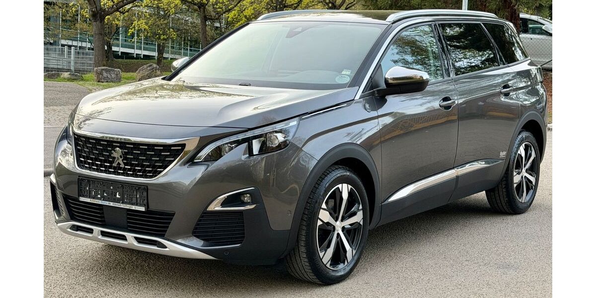 Peugeot 5008 155.000 km 11.689 &euro; Stuttgart 70469