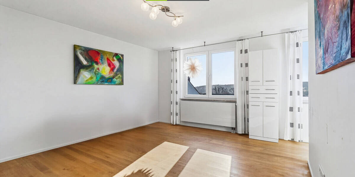 Etagenwohnung Waldenbuch - 4 Zimmer, 184 m&sup2;, 1.075.000&euro; | Angebot:25983269