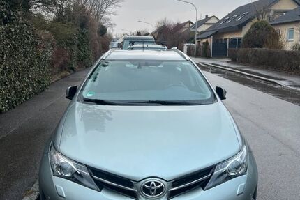 Toyota Auris 170.968 km 7.400 &euro; Mössingen 72116