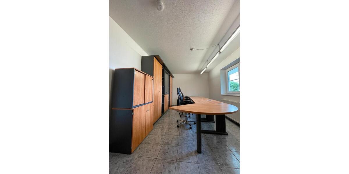 Gewerbeobjekt Bempflingen - 750&euro; | Angebot:25823812