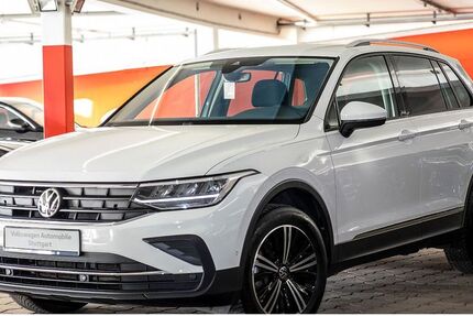 VW Tiguan 56.207 km 22.930 &euro; Stuttgart 70563
