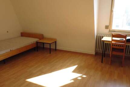 Wohnung Tübingen Lustnau - 1 Zimmer, 21 m&sup2;, 330&euro; | Angebot:26996587