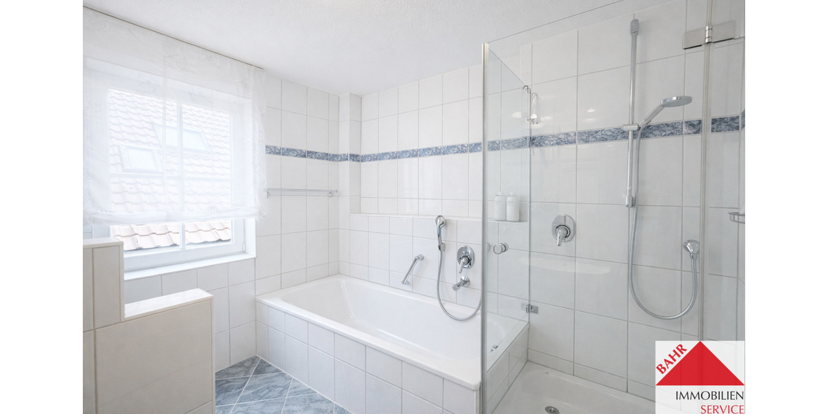 Etagenwohnung Ehningen - 3 Zimmer, 71 m&sup2;, 980&euro; | Angebot:25756699