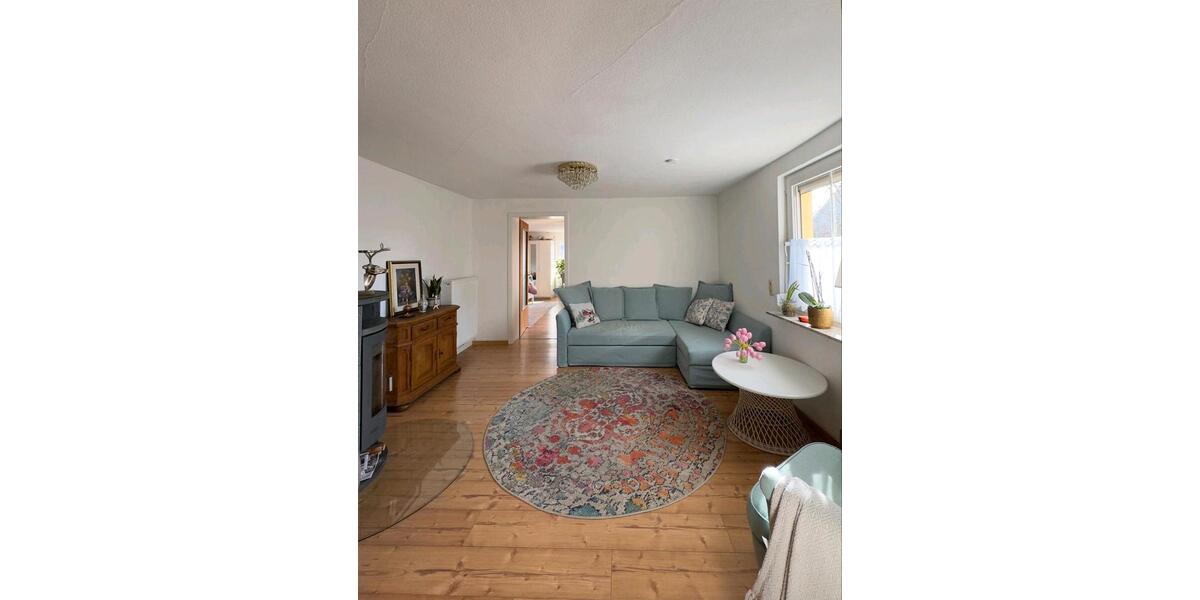 Erdgeschoßwohnung Gomaringen - 2 Zimmer, 69 m&sup2;, 800&euro; | Angebot:25922254