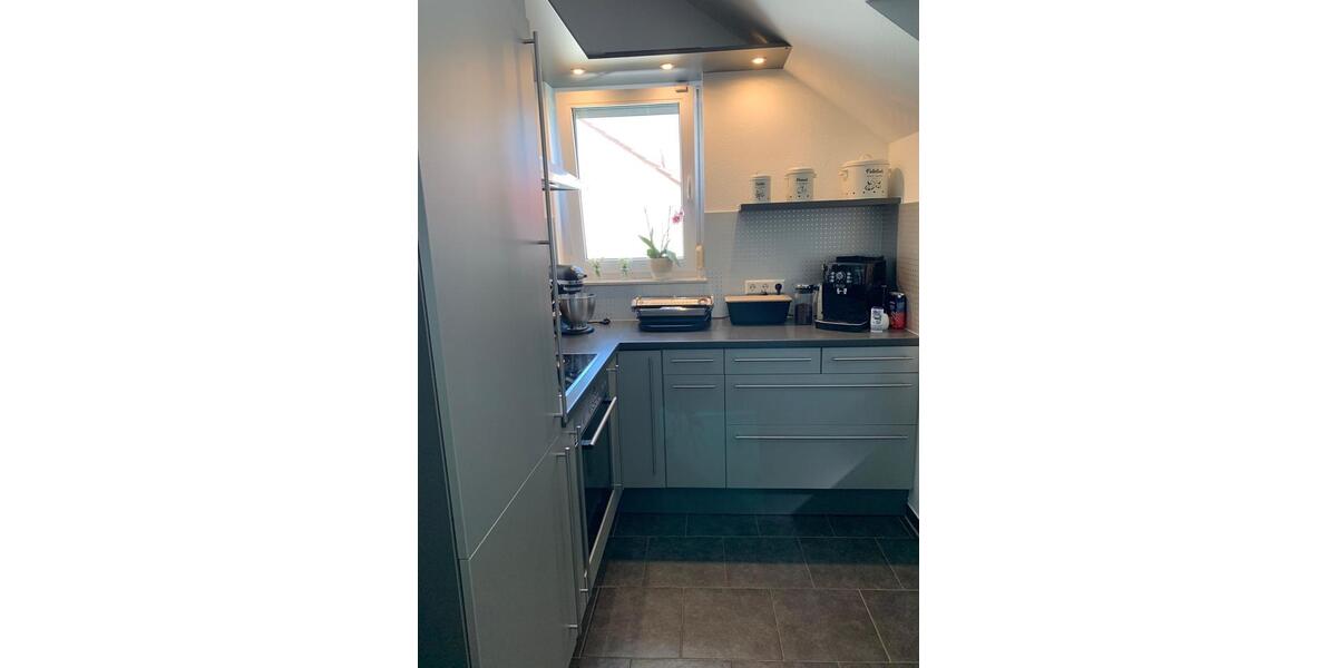 Dachgeschoßwohnung Herrenberg - 3.5 Zimmer, 70 m&sup2;, 419.000&euro; | Angebot:27494874