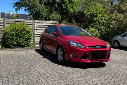 Ford Focus 102.000 km 6.950 &euro; Reutlingen 72766