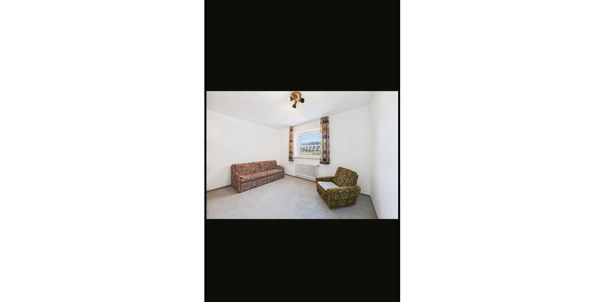 Etagenwohnung Wildberg - 3 Zimmer, 95 m&sup2;, 1.000&euro; | Angebot:26092496