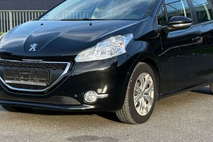 Peugeot 208 79.749 km 2.600 &euro; Reutlingen 72760