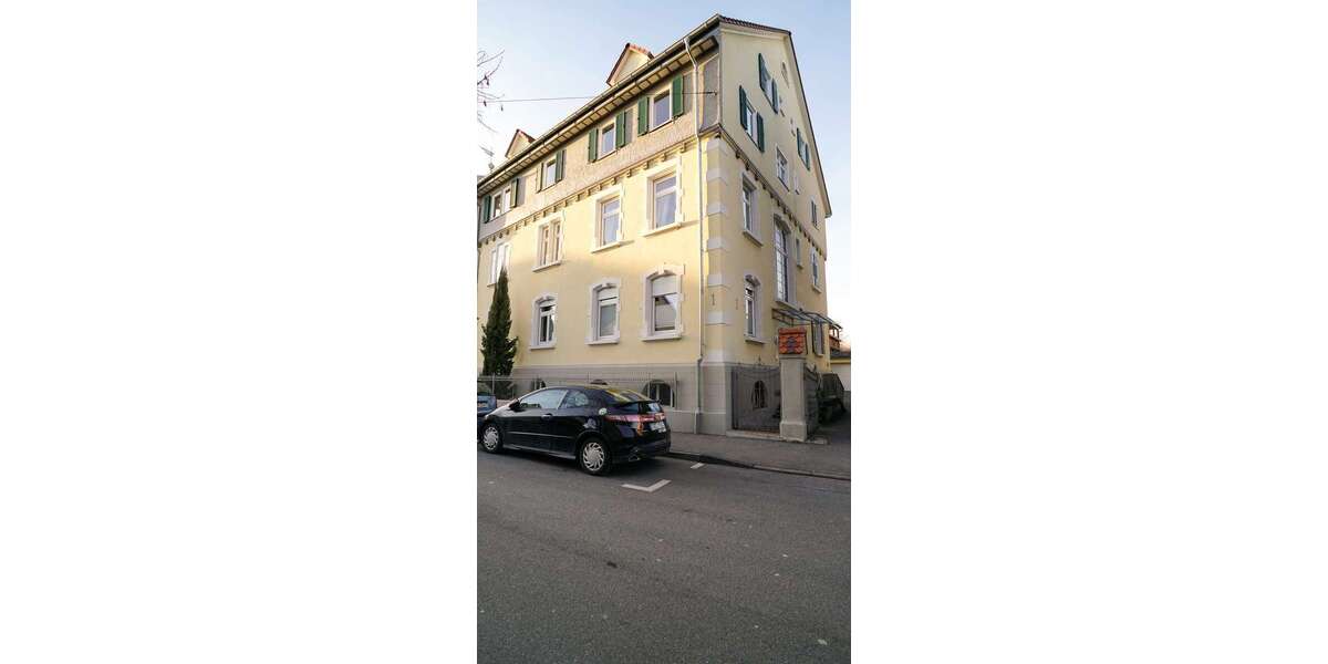 Etagenwohnung Rottenburg am Neckar - 6.5 Zimmer, 144 m&sup2;, 1.550&euro; | Angebot:26982446