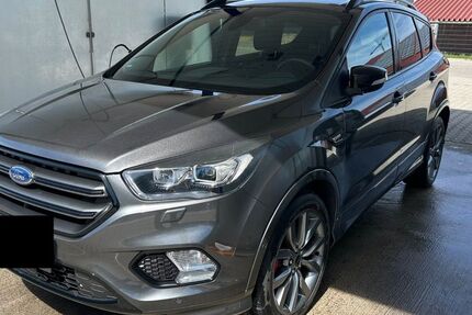 Ford Kuga 70.000 km 20.800 &euro; Althengstett 75382