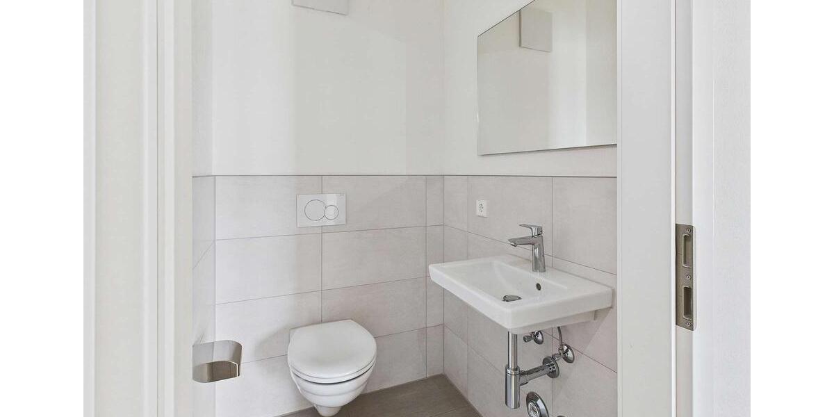 Dachgeschoßwohnung Sindelfingen Sindelfingen (Stadt) - 3 Zimmer, 83 m&sup2;, 1.610&euro; | Angebot:21987336