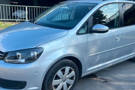 VW Touran 138.000 km 7.980 &euro; Reutlingen 72760