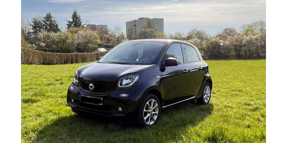 Smart ForFour 89.000 km 7.700 &euro; Stuttgart 70176