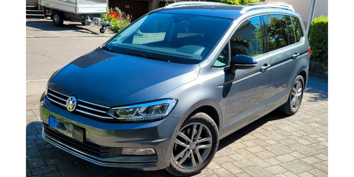 VW Touran 99.800 km 23.450 &euro; Nürtingen 72622