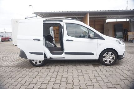 Ford Transit Courier 78.121 km 10.950 &euro; Nufringen/Stuttgart 71154