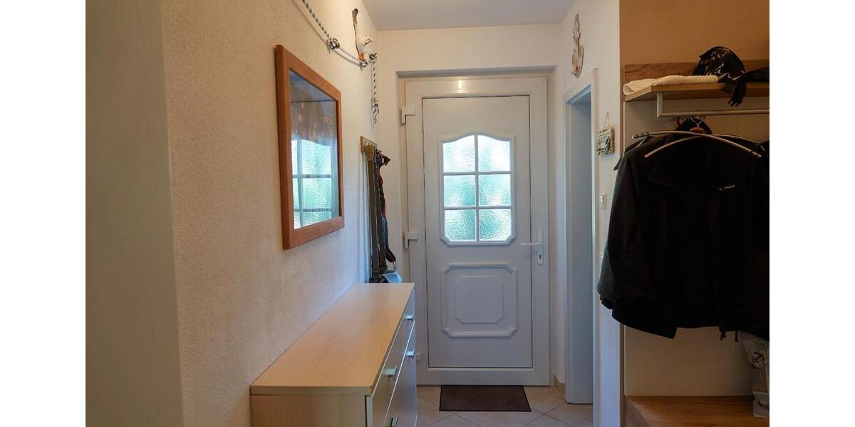 Doppelhaushälfte Neuffen - 4 Zimmer, 117 m&sup2;, 595.000&euro; | Angebot:27093470