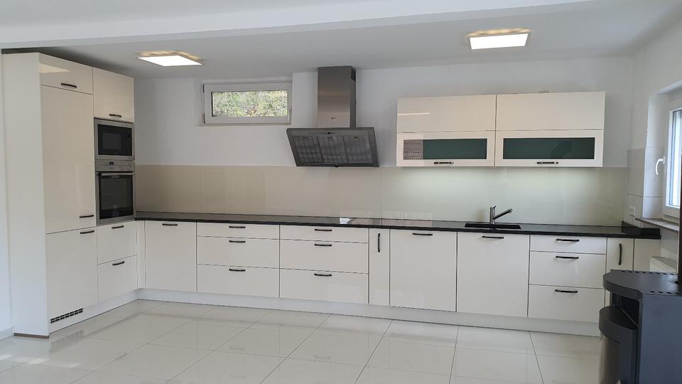 Etagenwohnung Waldenbuch - 3 Zimmer, 78 m&sup2;, 1.550&euro; | Angebot:24841709