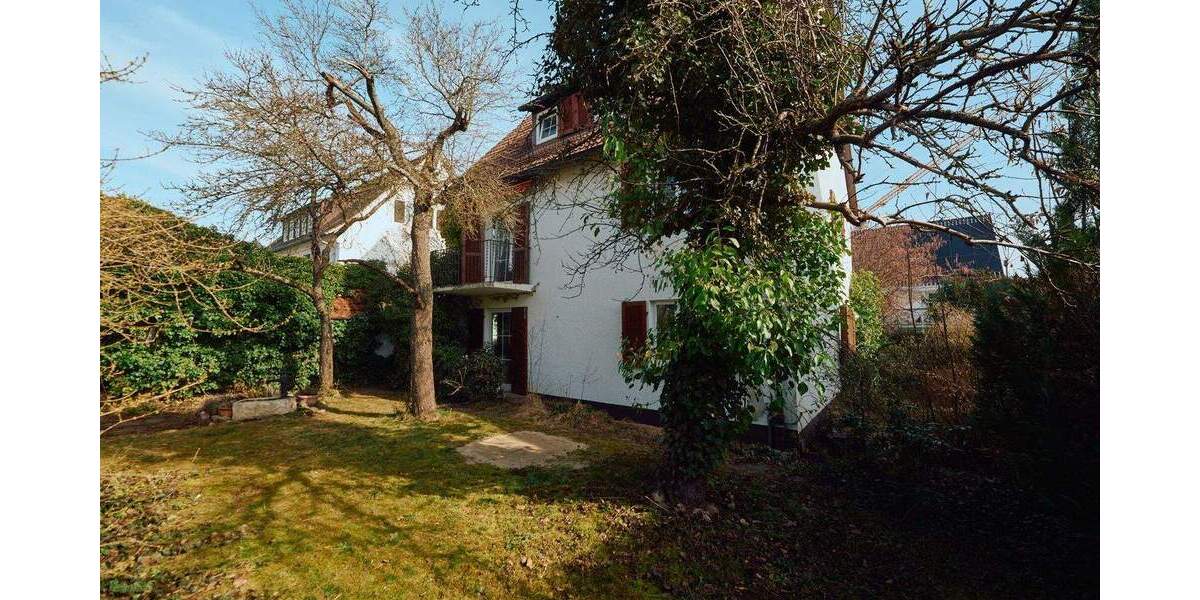 Einfamilienhaus Böblingen - 8 Zimmer, 162 m&sup2;, 648.500&euro; | Angebot:25676168